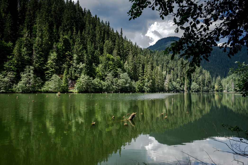 Lacul Rosu - bekannteste Stausee in Rumänien
